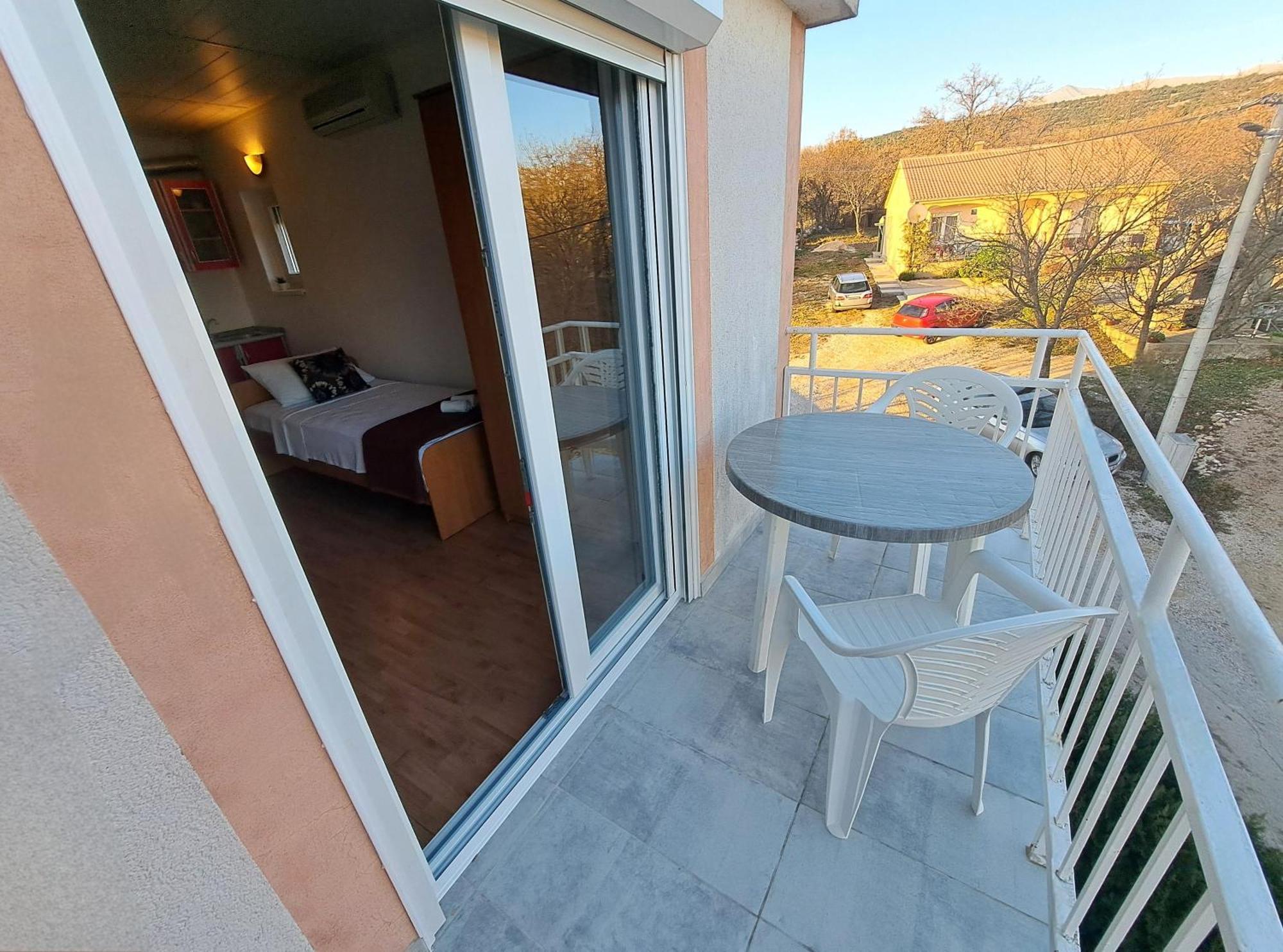 Apartments Maruna Maslenica Luaran gambar