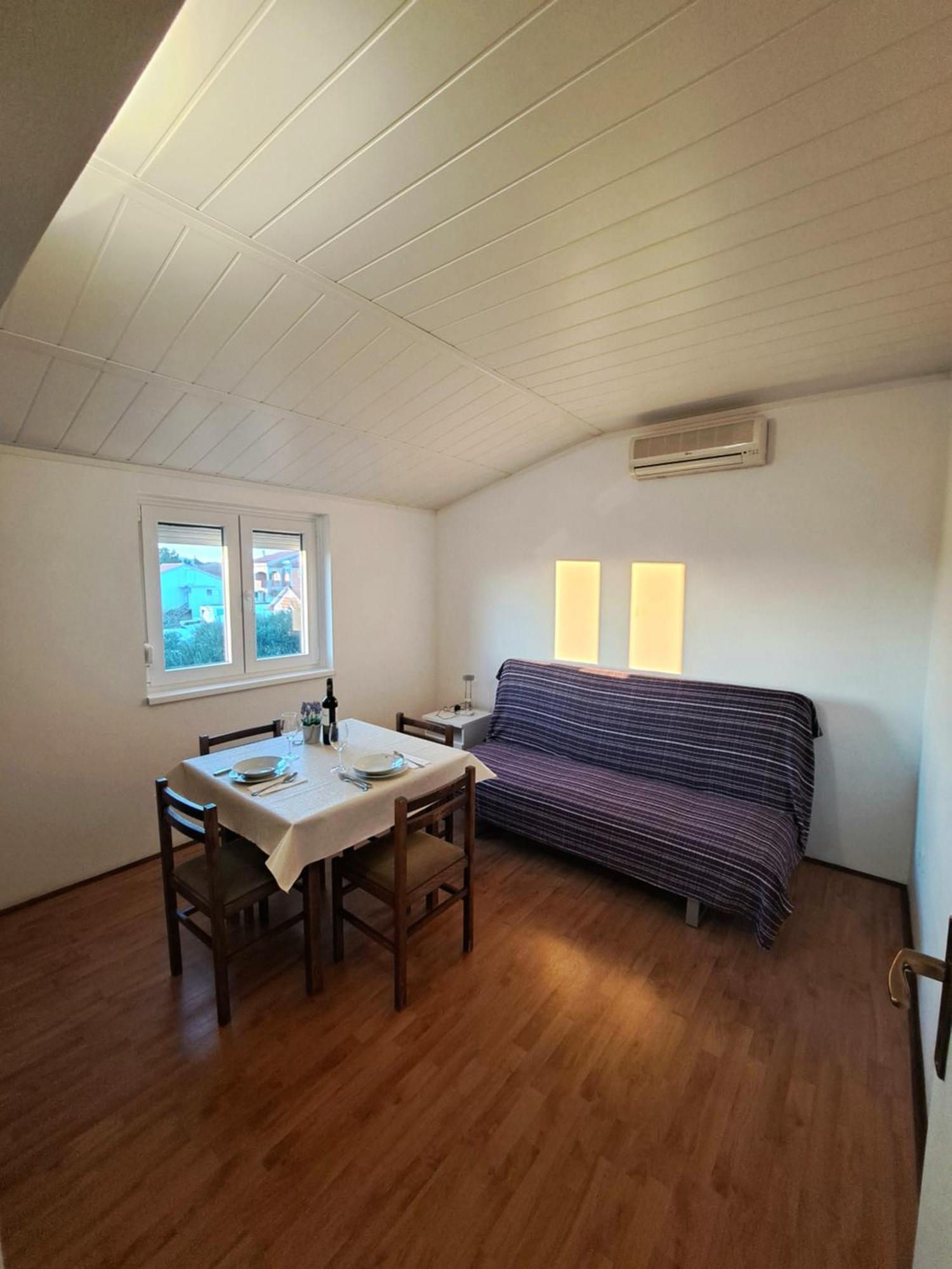 Apartments Maruna Maslenica Luaran gambar
