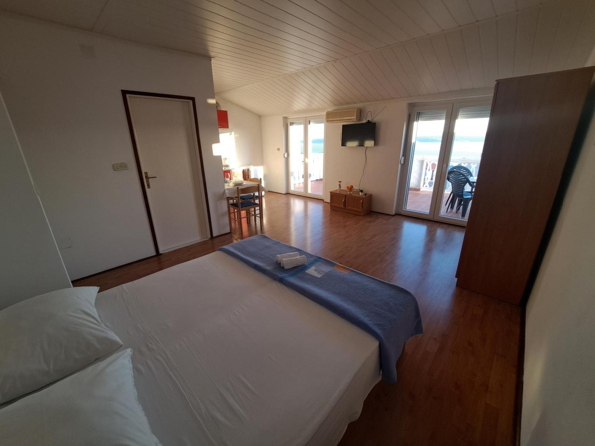 Apartments Maruna Maslenica Luaran gambar